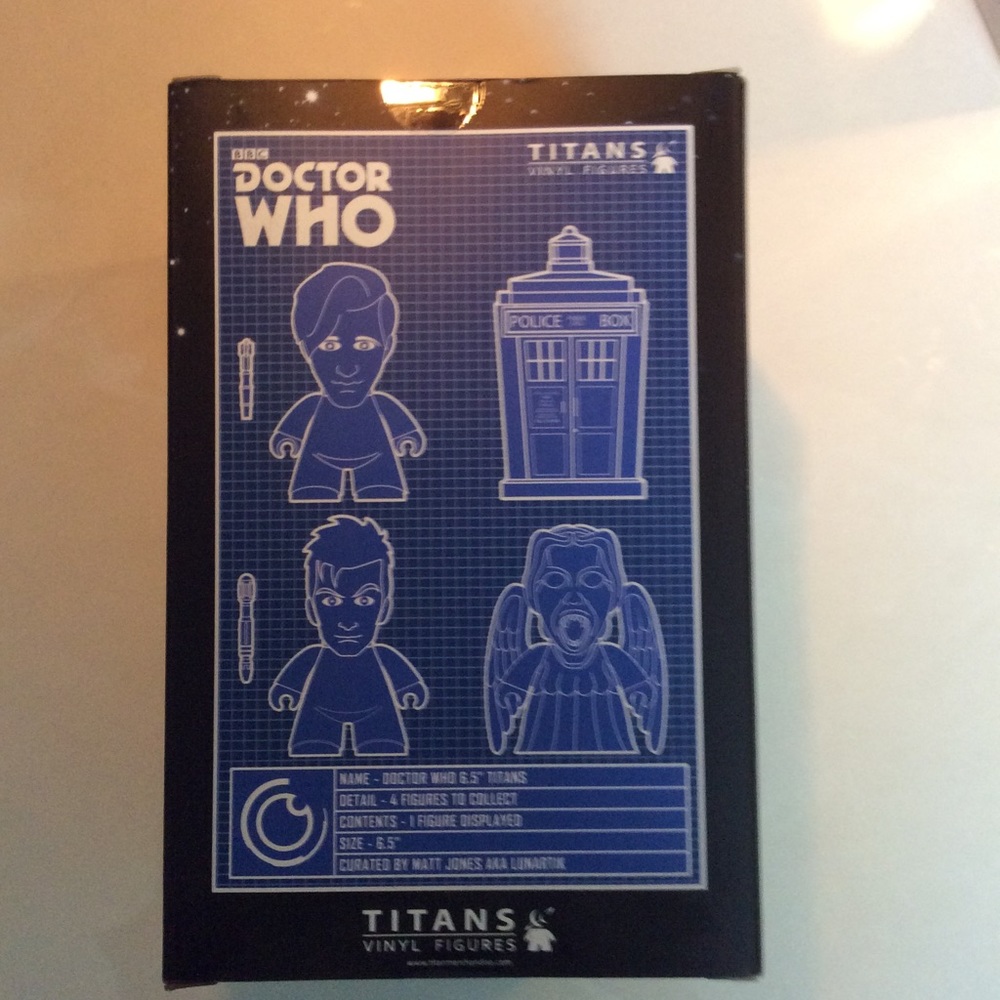 Tardis - Picture 2 of 3